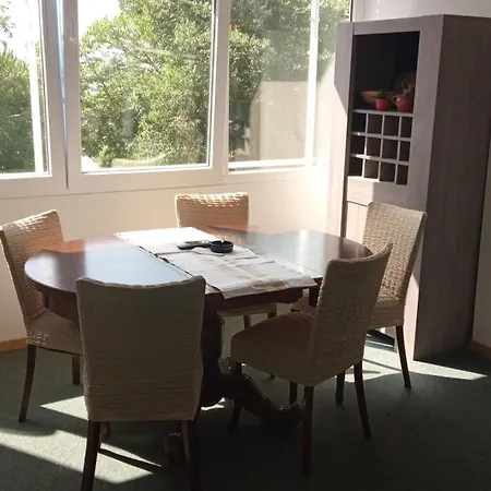 Teta Neda Апартаменты *